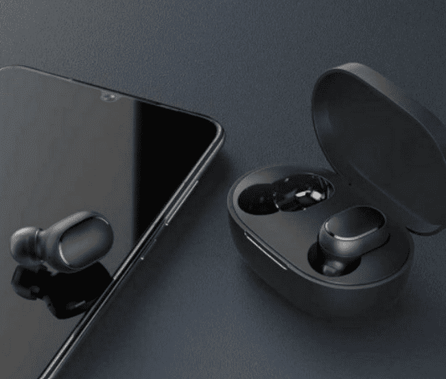 Внешний вид беспроводных наушников Xiaomi Redmi AirDots 2 True Wireless Bluetooth Headset